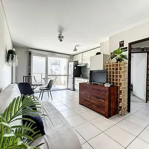 Le Central-4 Personnes-parking Appartement